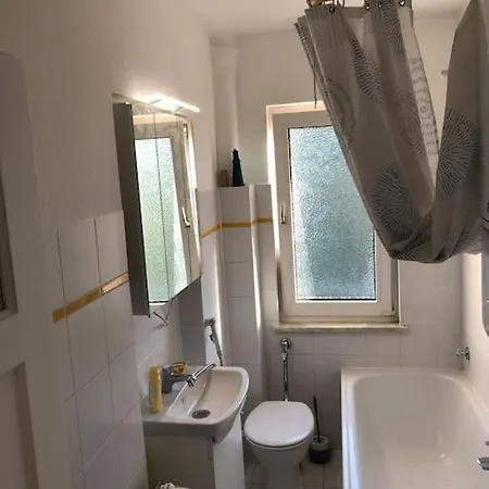 *neu* Zentrale Mit Balkon *