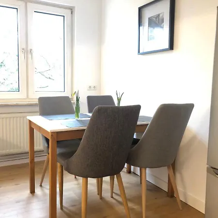 *neu* Zentrale Mit Balkon * Bad Vilbel