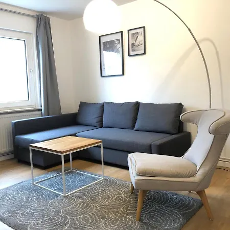 *neu* Zentrale Mit Balkon Apartment